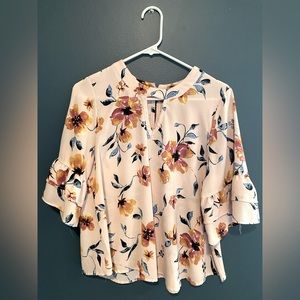 Urban romantics floral blouse-size medium